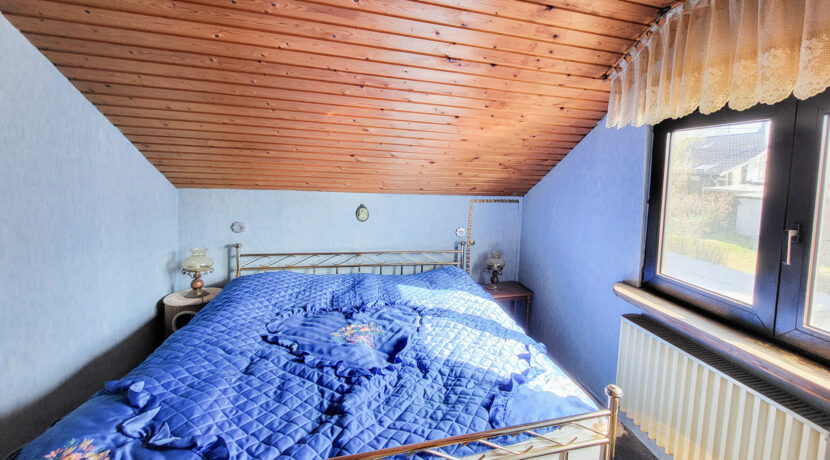 Schlafzimmer OG