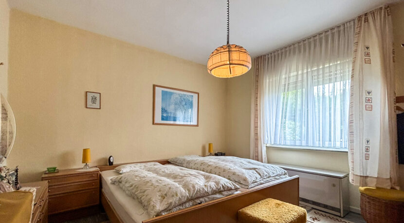 Schlafzimmer EG