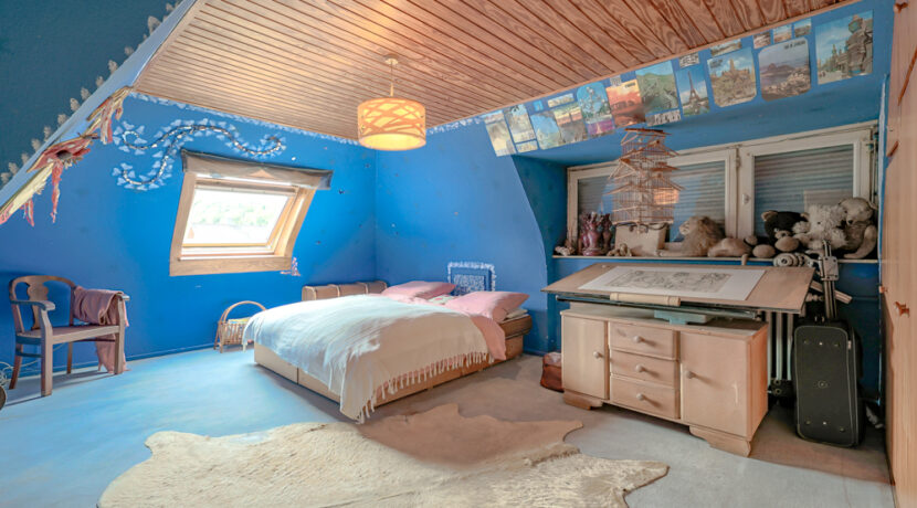 Schlafzimmer 1 DG