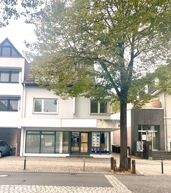 Frankfurter Straße: Attraktives Ladenlokal in zentraler Lage von Hennef zu vermieten