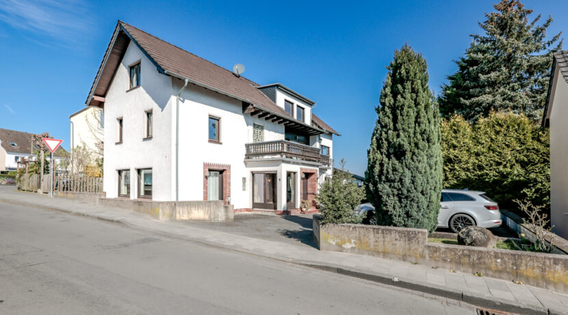 Straßenansicht