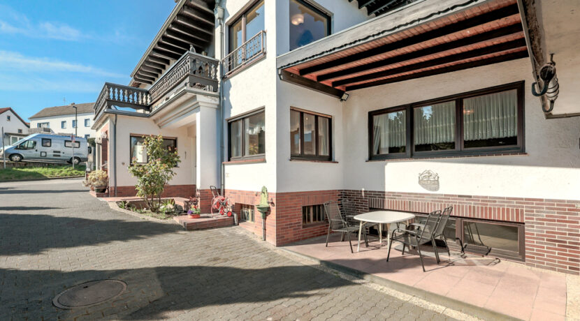 Hof/ Terrasse