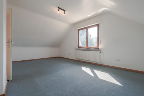 Zimmer 1 DG