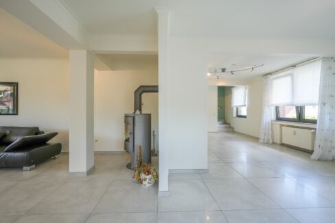 Offener Wohn Essbereich mit Zugang 2. OG