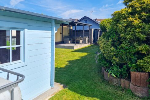 schön angelegter Garten