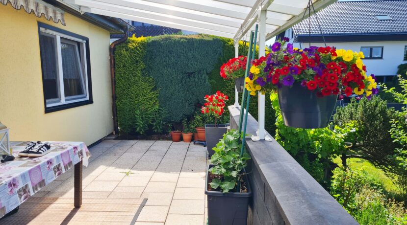 überdachte Terrasse