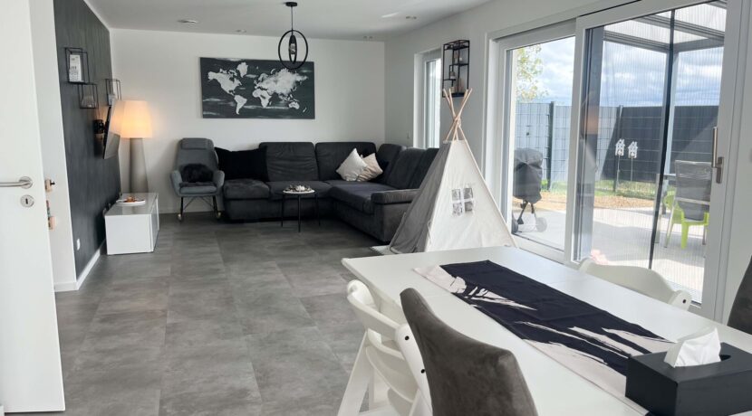 Wohn- und Esszimmer EG