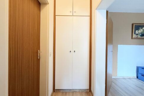 Einbauschrank im Flur