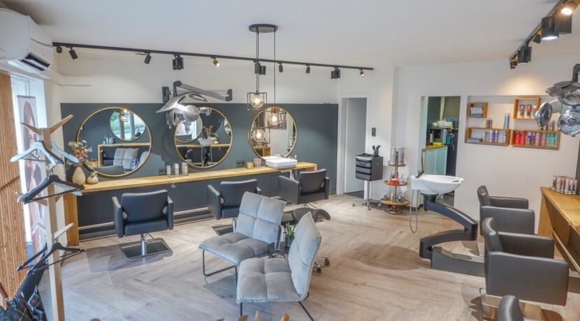 Der Friserusalon im Anbau