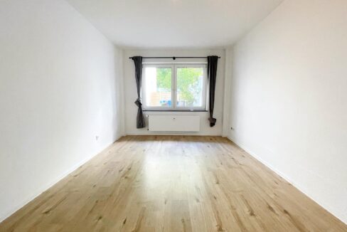 Kind / Arbeitszimmer