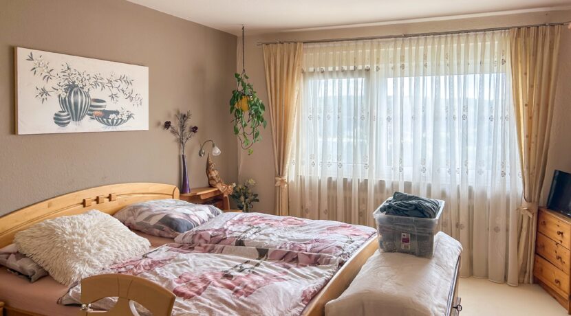 großes Schlafzimmer