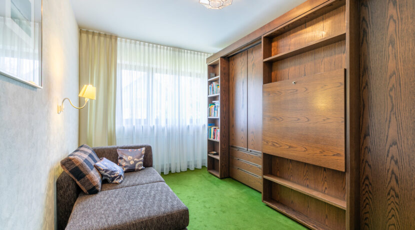 Schlafzimmer II
