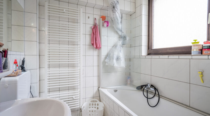Badezimmer Whg. 1. OG