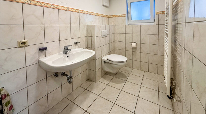 Badezimmer KG
