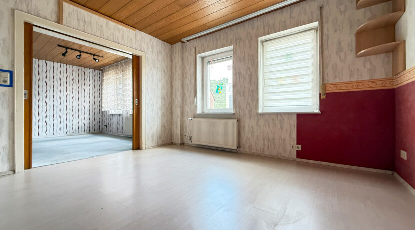 Kinder-/Arbeitszimmer