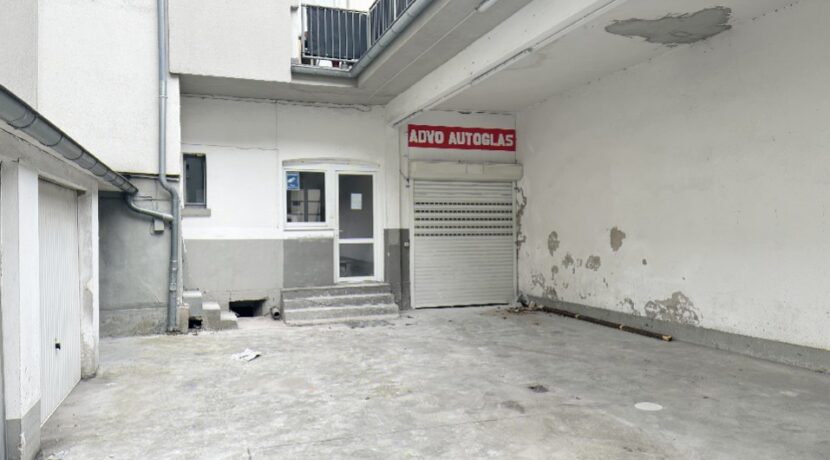 Eingang zum Büro