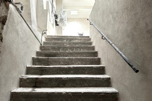 Treppenabgang zum Lager