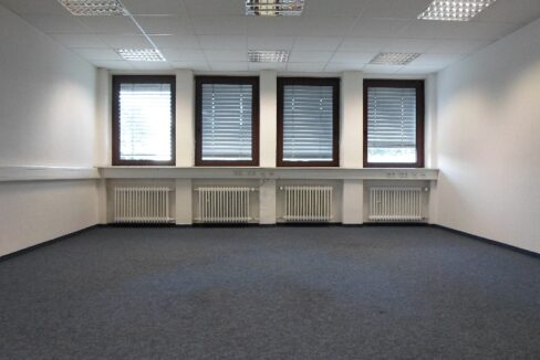 Büro 1
