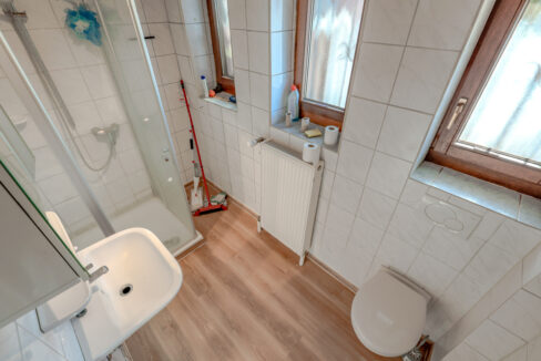 Badezimmer EG