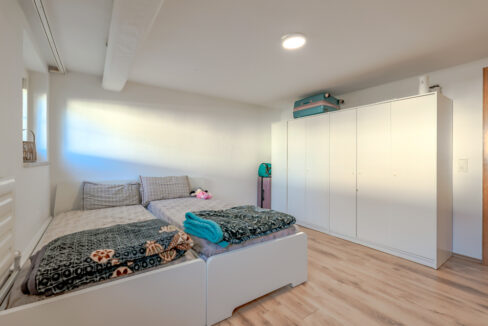 Schlafzimmer KG