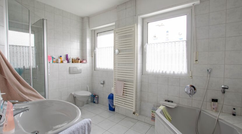 OG Badezimmer