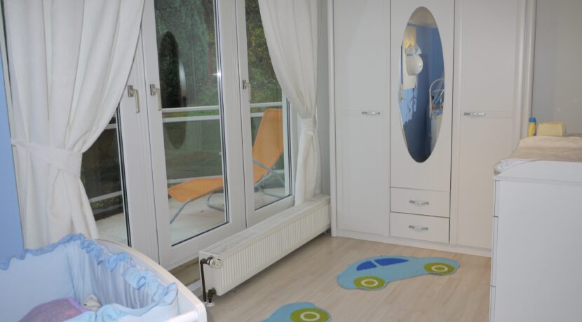 Schlafzimmer 2