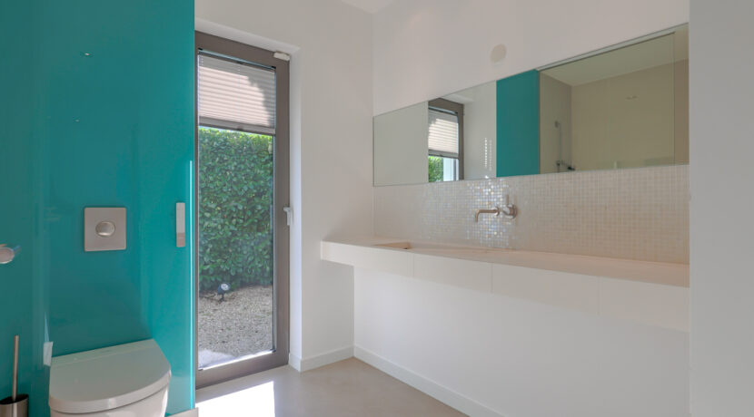 Badezimmer EG