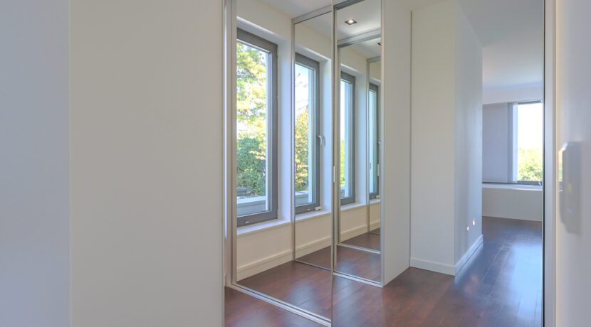 Ankleidezimmer OG