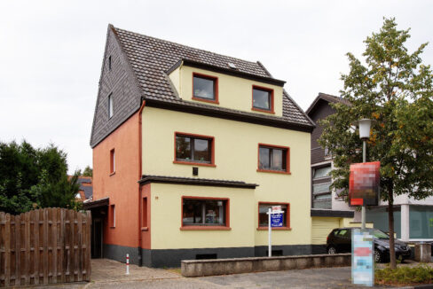 Straßenansicht