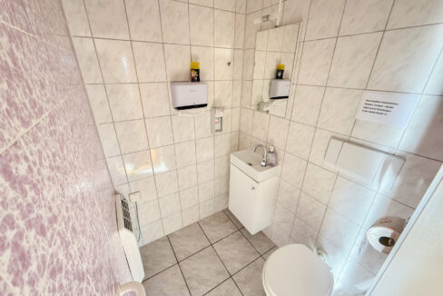 OG AR 1 (Personaltoilette)