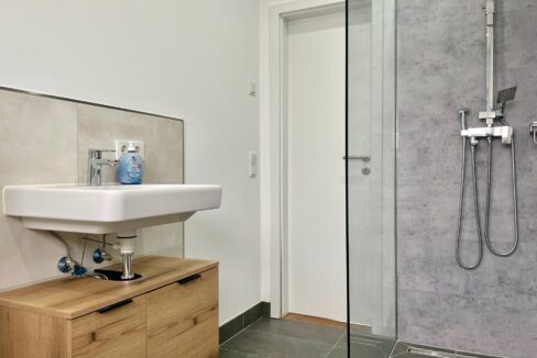 barrierefreie Dusche (EG)
