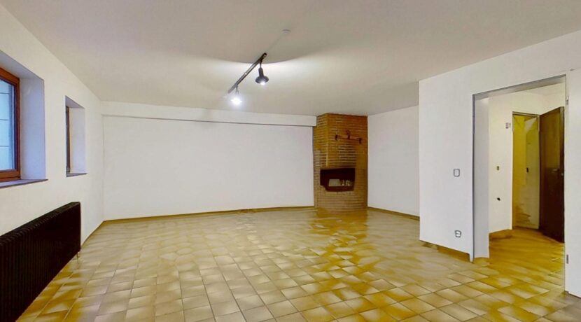 mit 60m² Kellernutzfläche