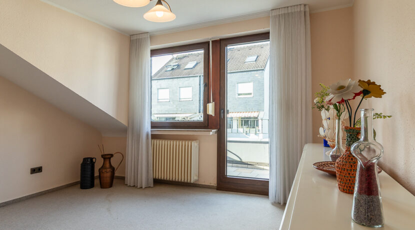 Schlafzimmer mit Balkon