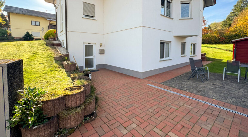 Eingang Untergeschosswohnung