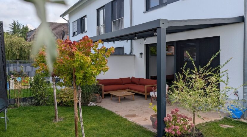 Terrasse und Gartenbereich