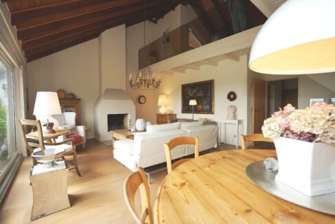 Essen / Wohnen Teilansicht 2