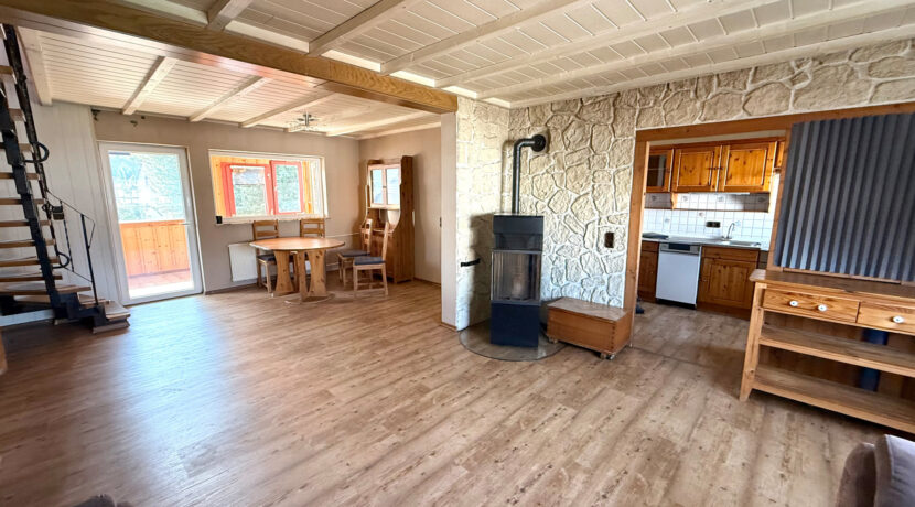 OG links Wohn-/Esszimmer