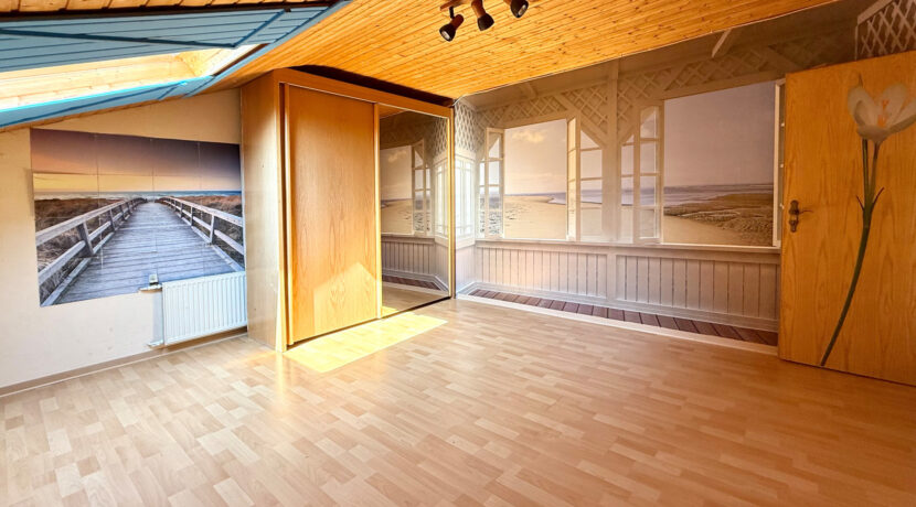 DG links Schlafzimmer (1)