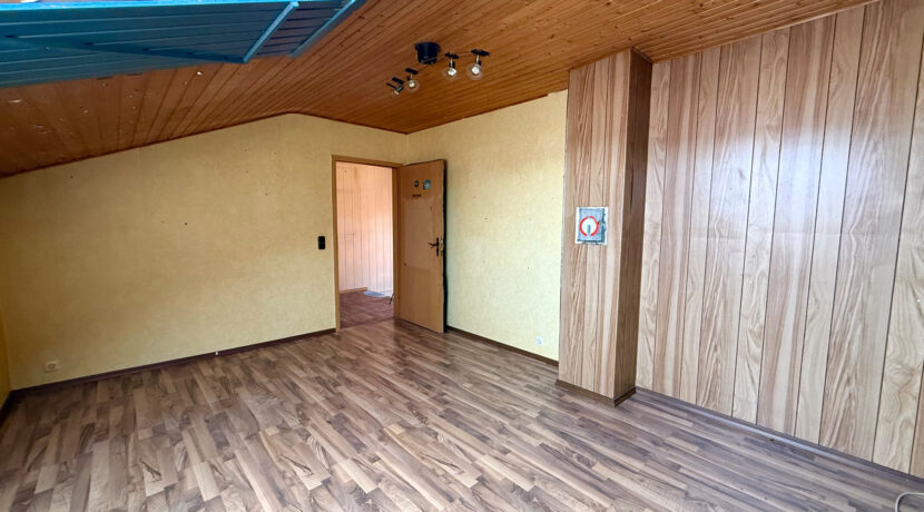 DG links Schlafzimmer (2)