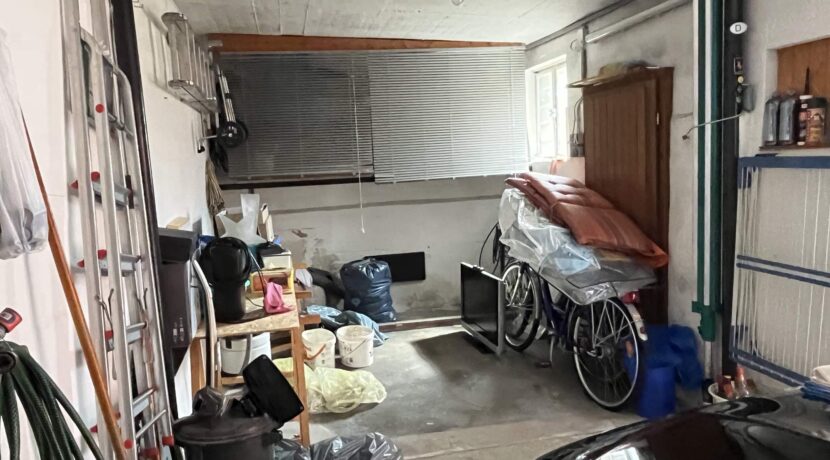 Garage mit Lagerfläche