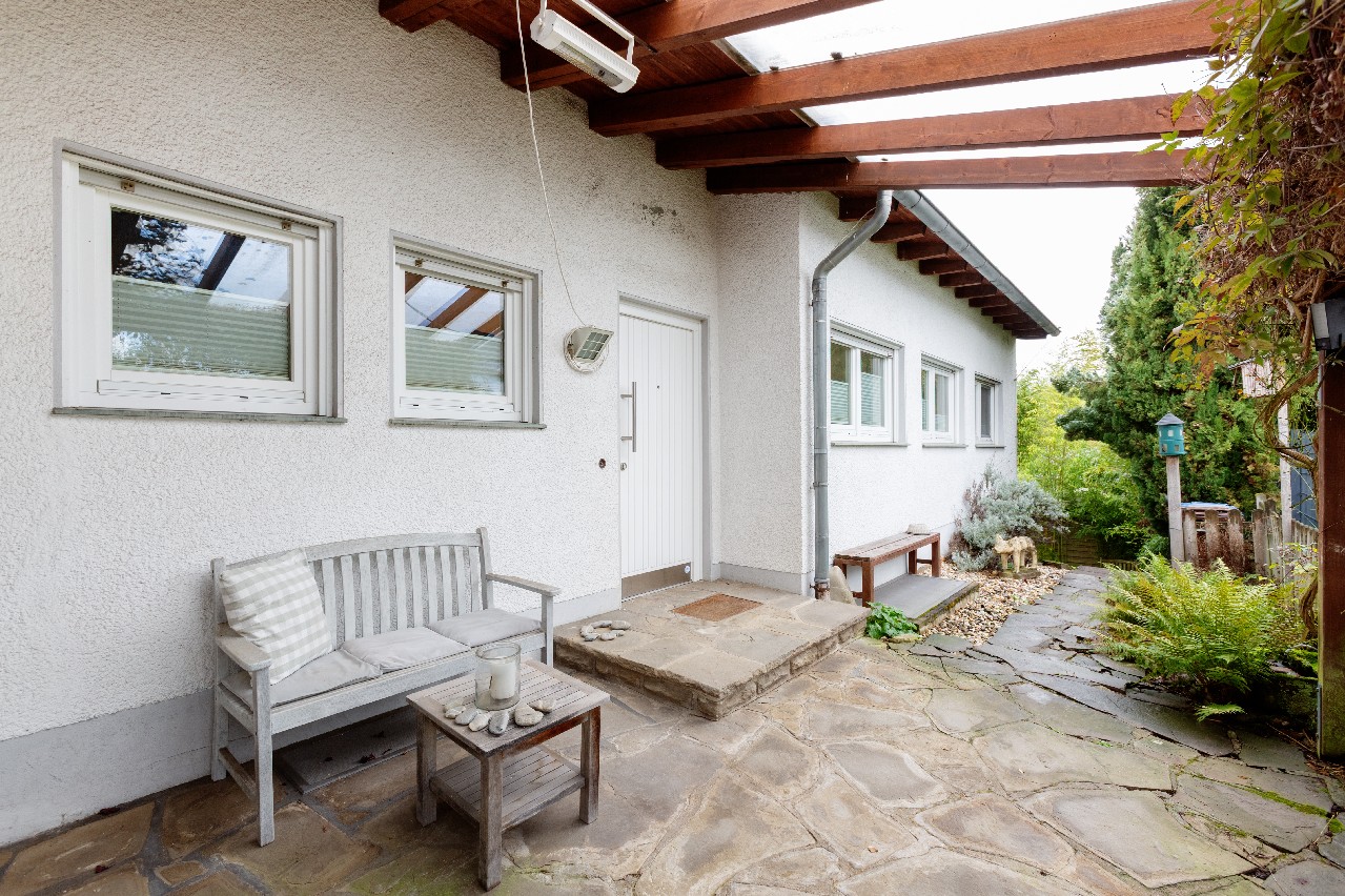 Verkaufsstart: Architektenhaus – ca. 176 m² Wohnfläche – 6 Zimmer – Sackgasse