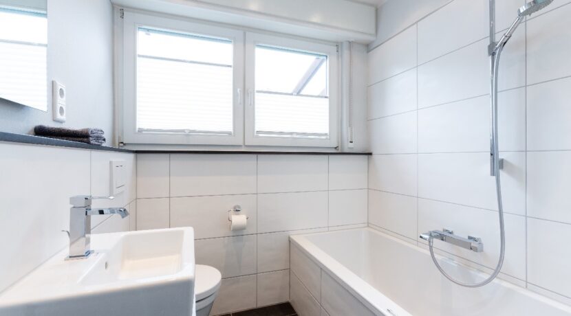 Wannenbad im Erdgeschoss