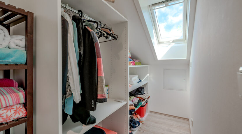 offene Garderobe DG