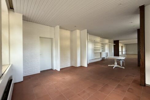 Gewerbe EG rechts vorne