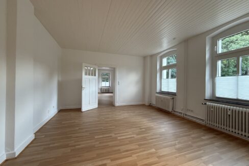 Gewerbe EG links hinten