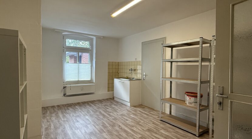 Gewerbe EG links Lager