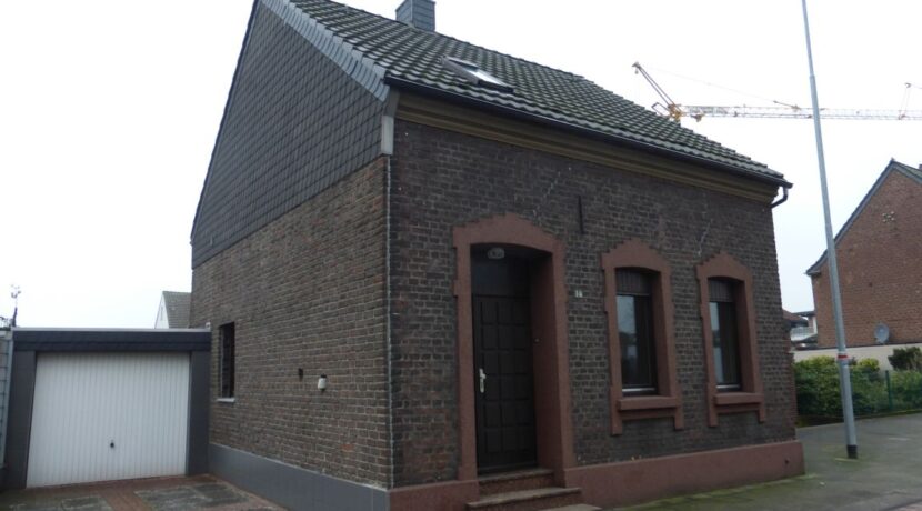 Frontansicht (Archivbilder!)