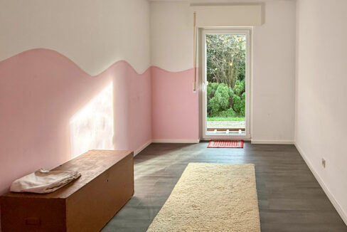 Kinderzimmer mit Terrassenzugang