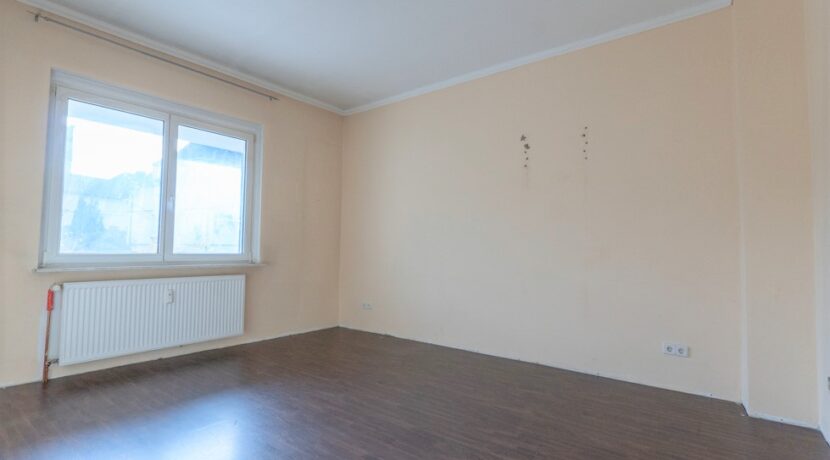 Wohn-/ oder Schlafzimmer im OG