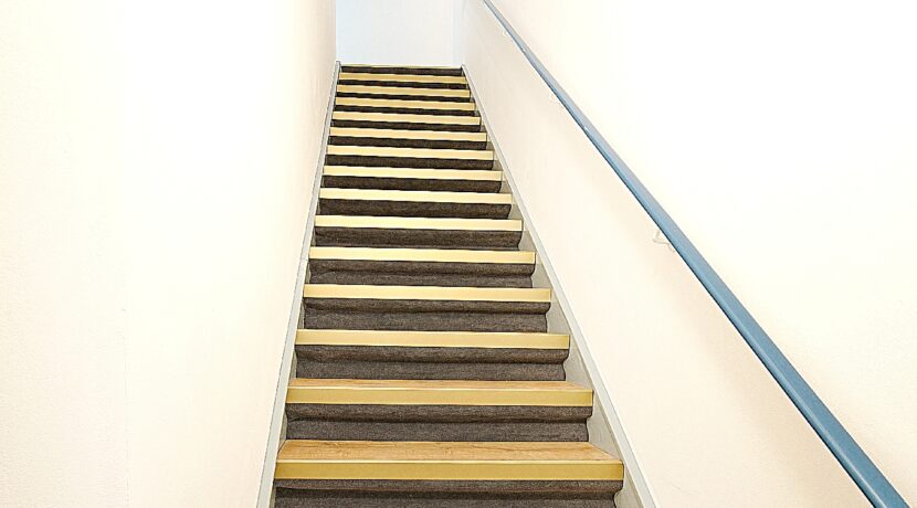 Treppe zum 1. OG